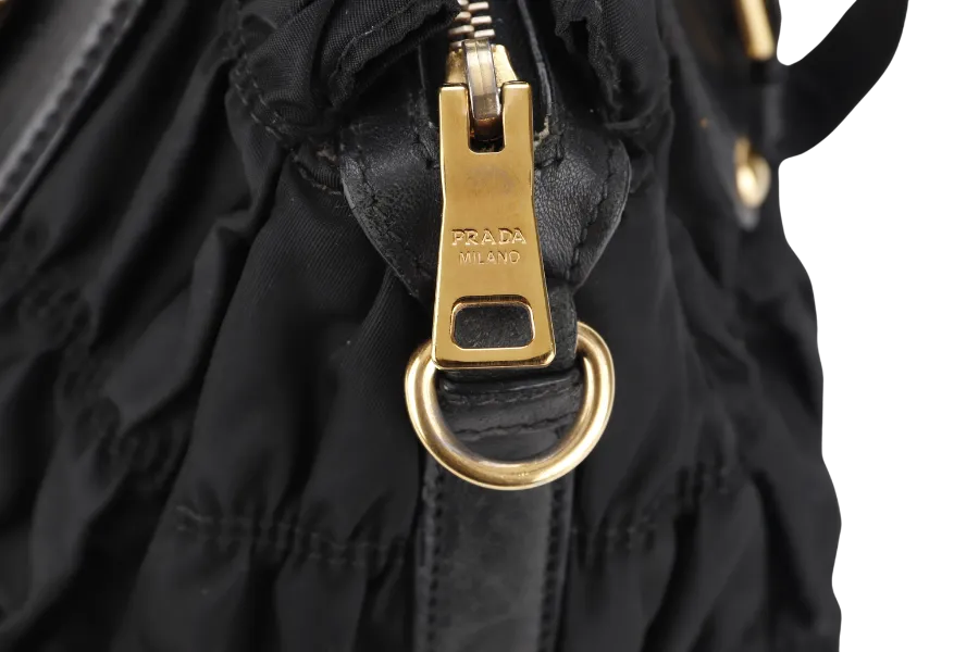 PRADA TESSUTO GAUFRE NYLON NERO (IBA 336) WITH STRAP