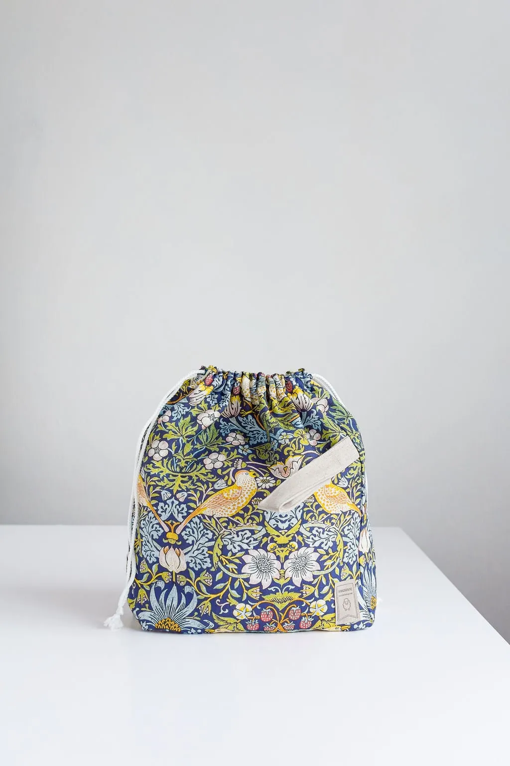 Project bags. Set of 2 Knitter Project Bags. Large and Small. William Morris Strawberry Thief print