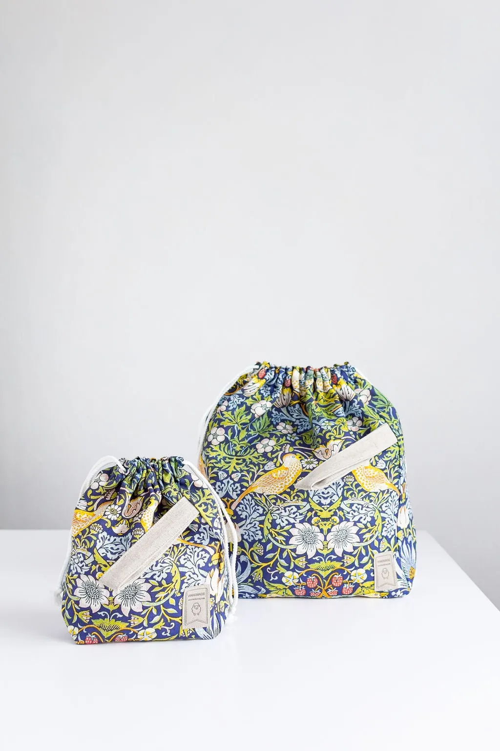 Project bags. Set of 2 Knitter Project Bags. Large and Small. William Morris Strawberry Thief print