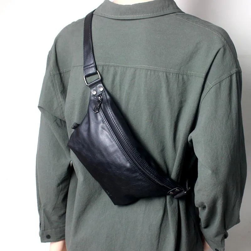 Pu Sports Messenger Bag