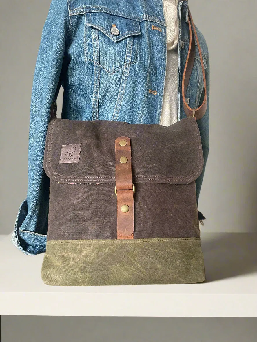 Pukka Messenger Crossbody Bag