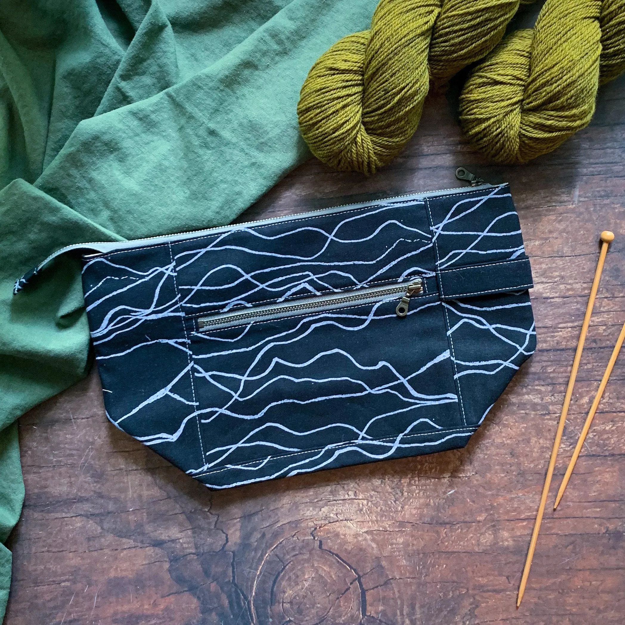 *Quarry Trail*  Zippered Knitting Project Bag