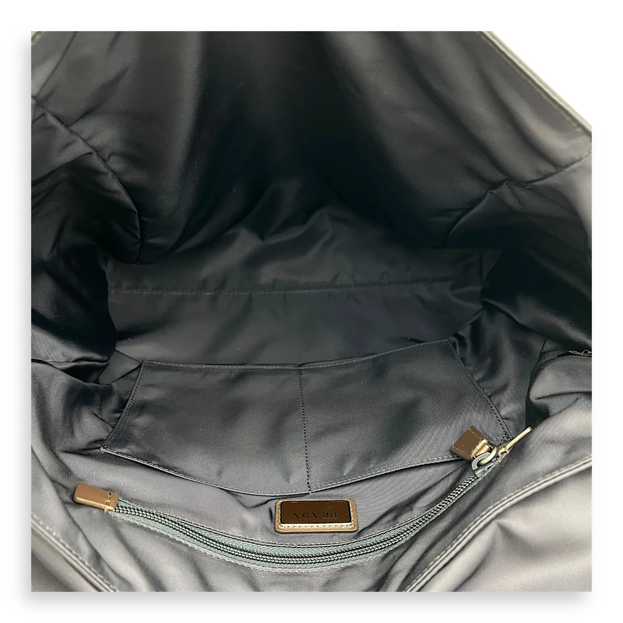 Re-Nylon Messenger Blue in Nylon, Silver hardware