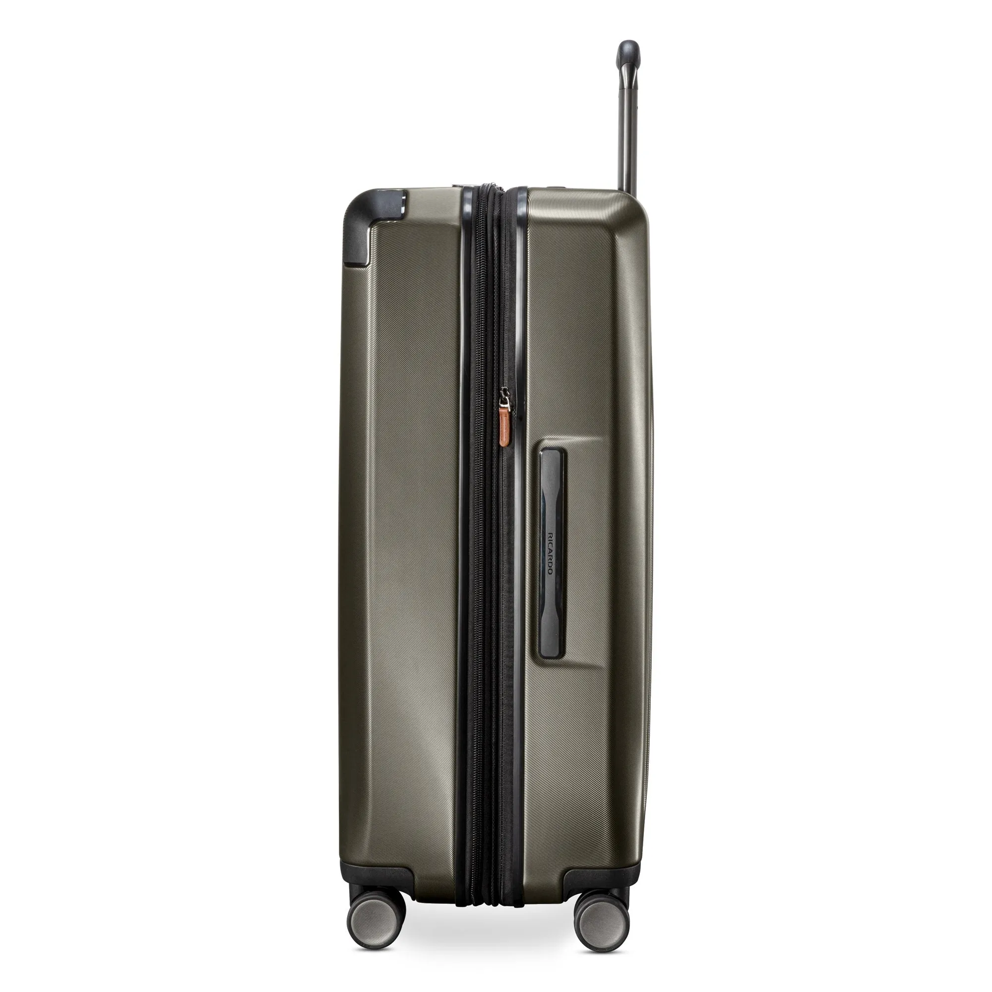 Ricardo Beverly Hills Montecito 2.0 29" Hardside Expandable Spinner - ONLINE ONLY
