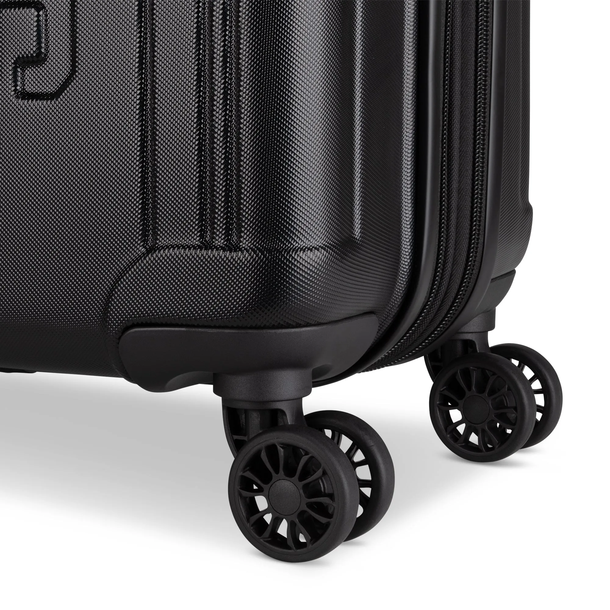Roots Identity 28" Expandable Hardside Spinner - ONLINE ONLY