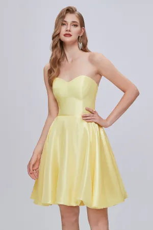 Simple Yellow Strapless A Line Short Homecoming Dresses With Pockets