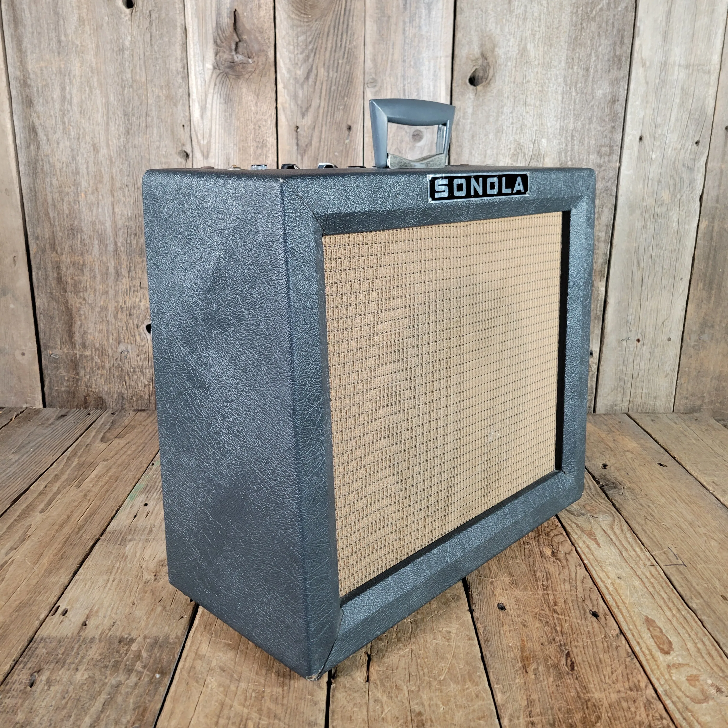 Sonola Branded Guild 66-J Amp