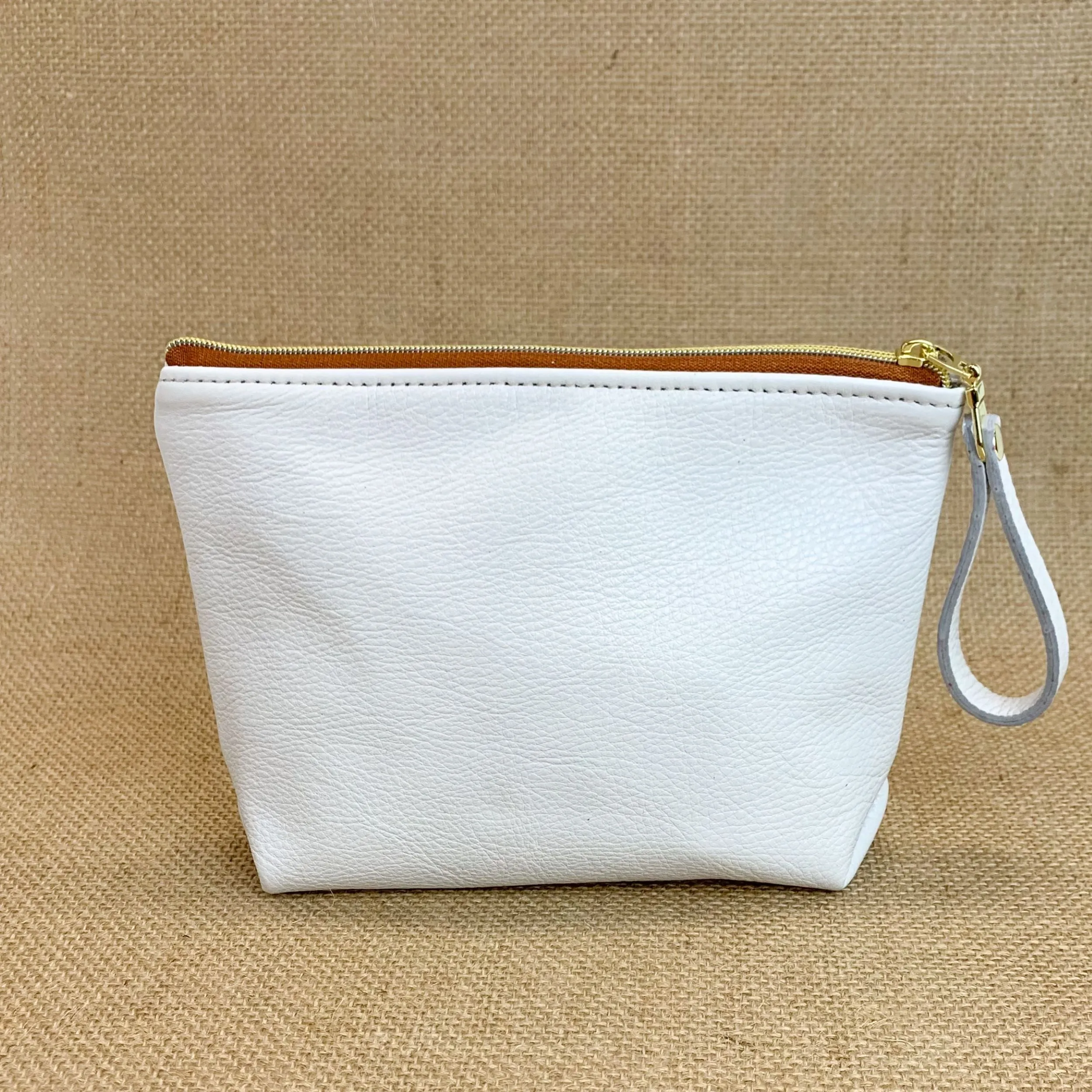 T5 Leather Cos Case in Calfskin