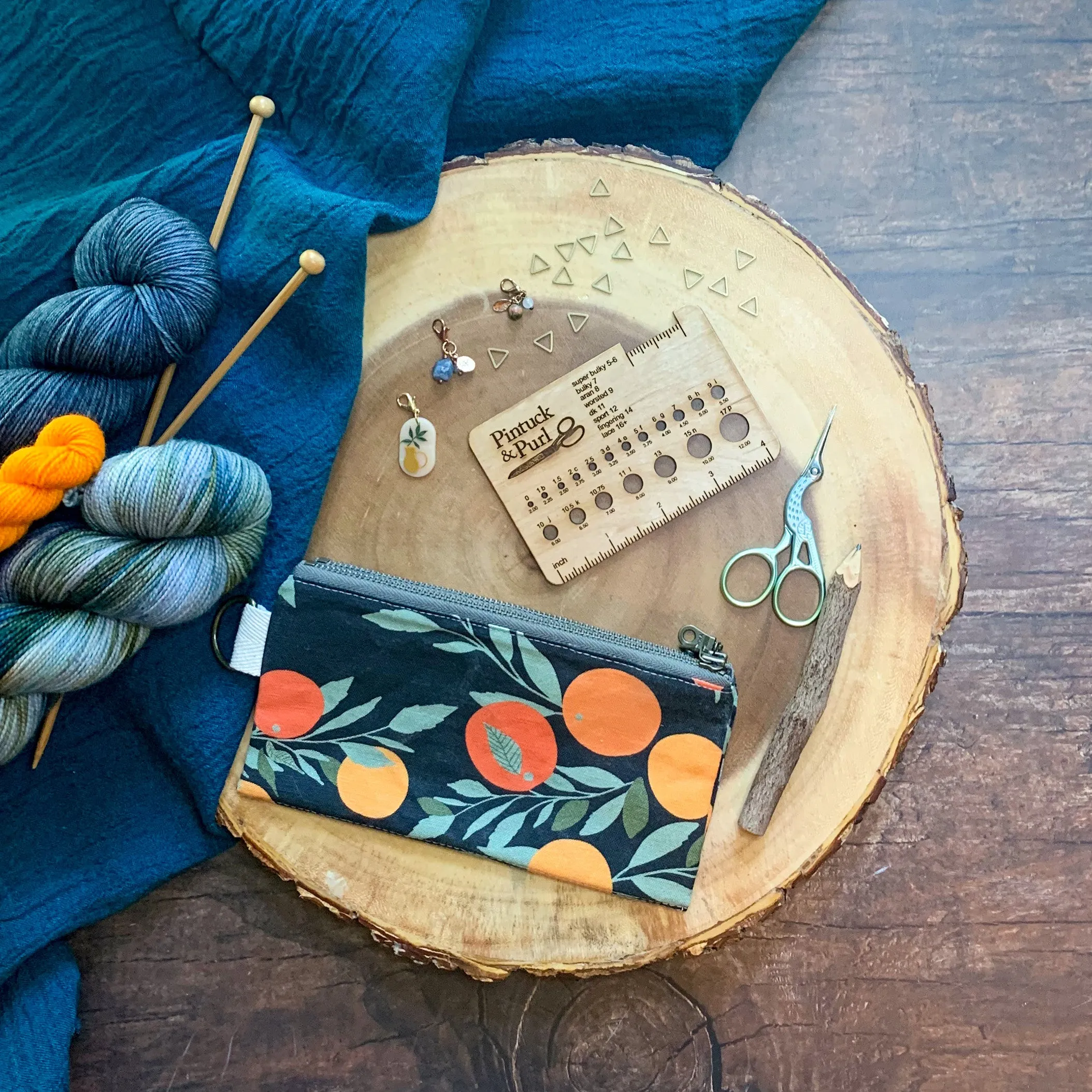 *Tangerines*  Zippered Knitting Project Bag