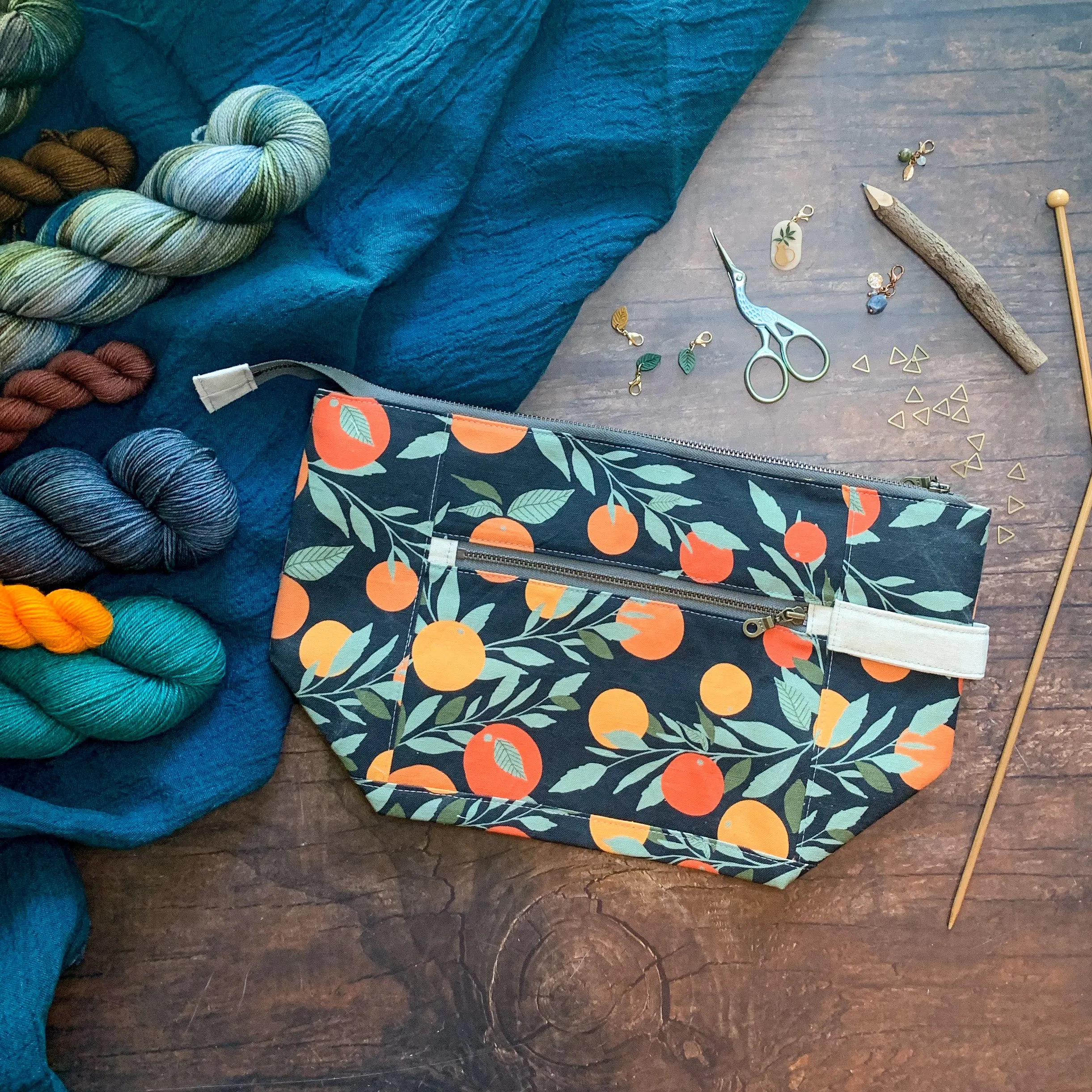 *Tangerines*  Zippered Knitting Project Bag