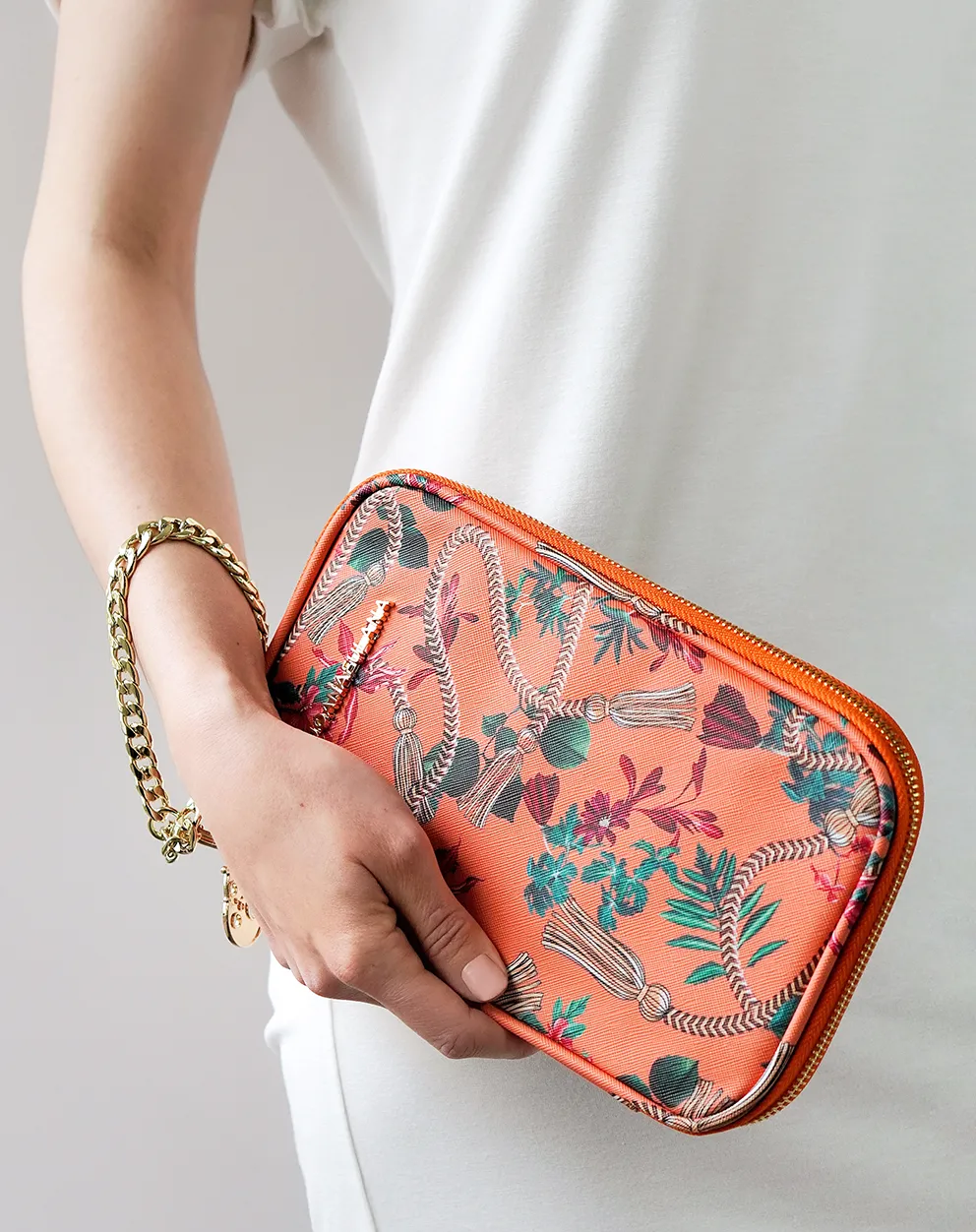 Travel Wallet Golden Tassel Collection