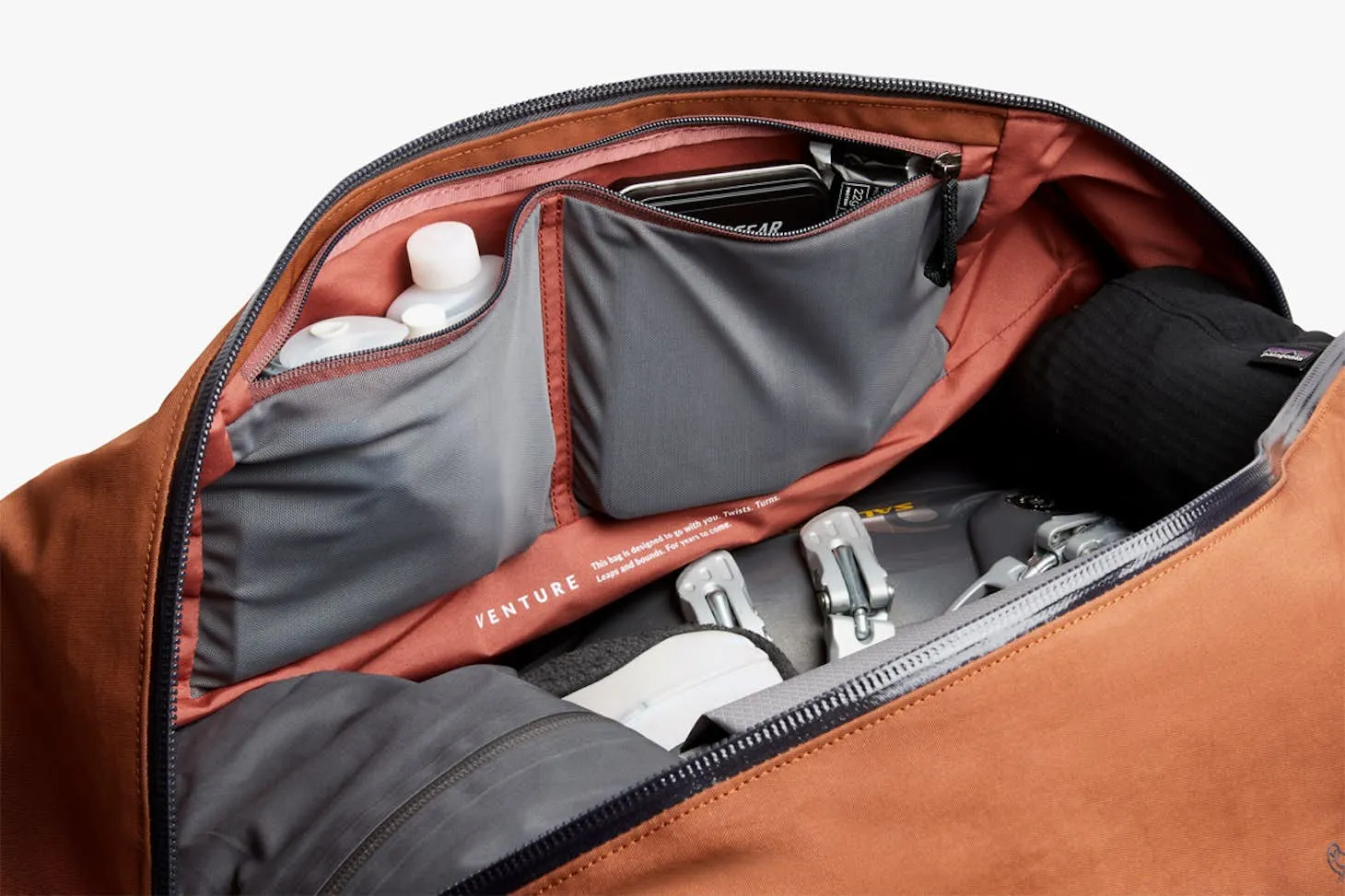 VENTURE DUFFEL 55L