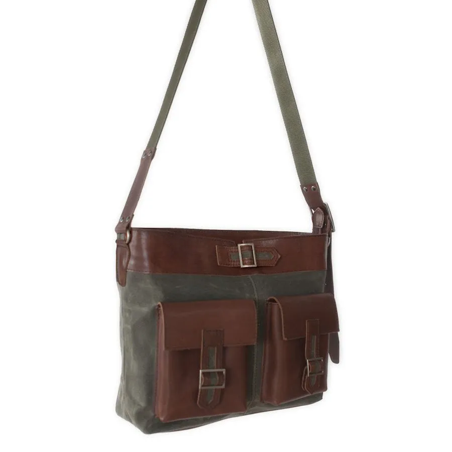 VIA I Messenger Bag - Army Green