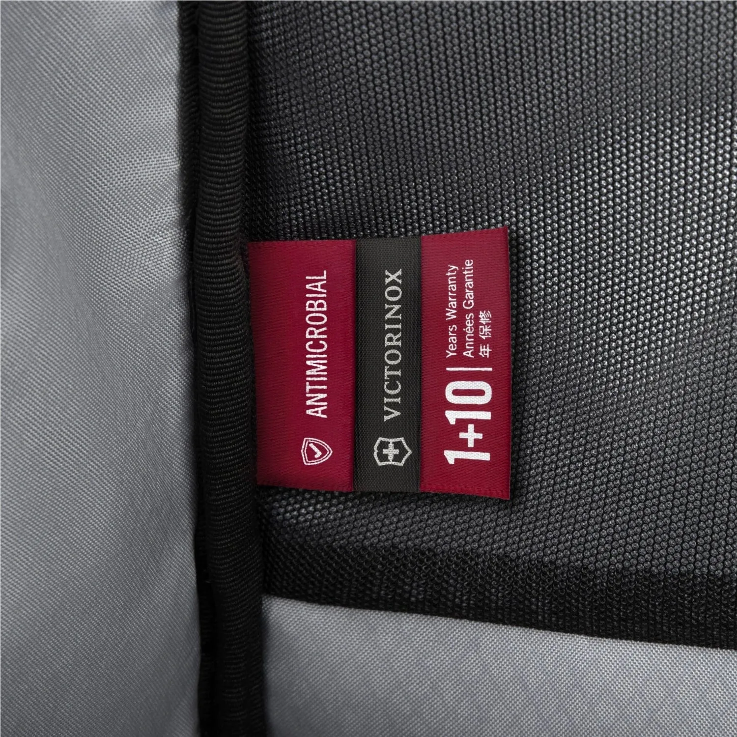 Victorinox Touring 2.0 Sling Bag Black - 612128