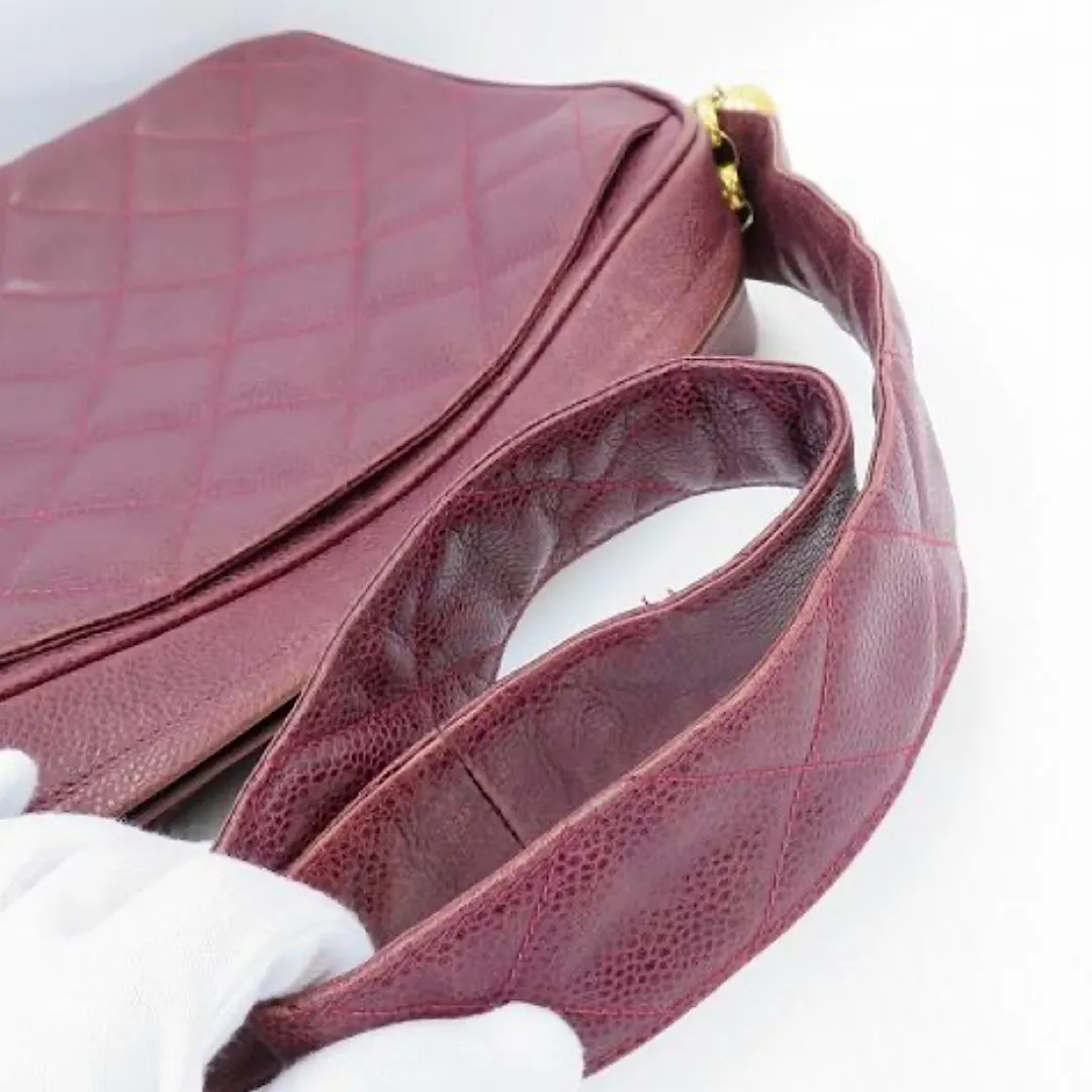 Vintage CHANEL wine caviar leather messenger large, jumbo shoulder bag with golden CC ball charm. Classic purse for daily use. 060922ys