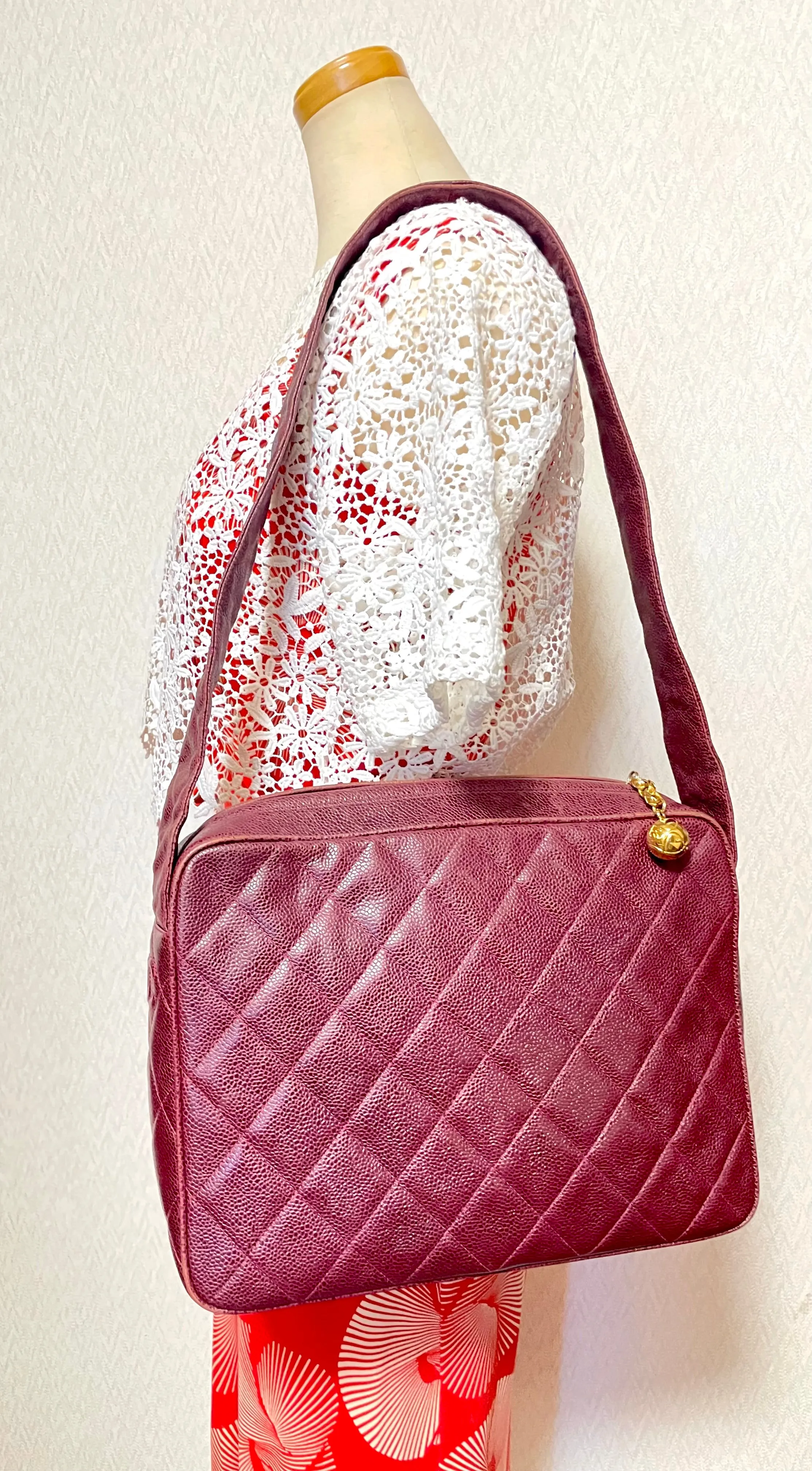 Vintage CHANEL wine caviar leather messenger large, jumbo shoulder bag with golden CC ball charm. Classic purse for daily use. 060922ys