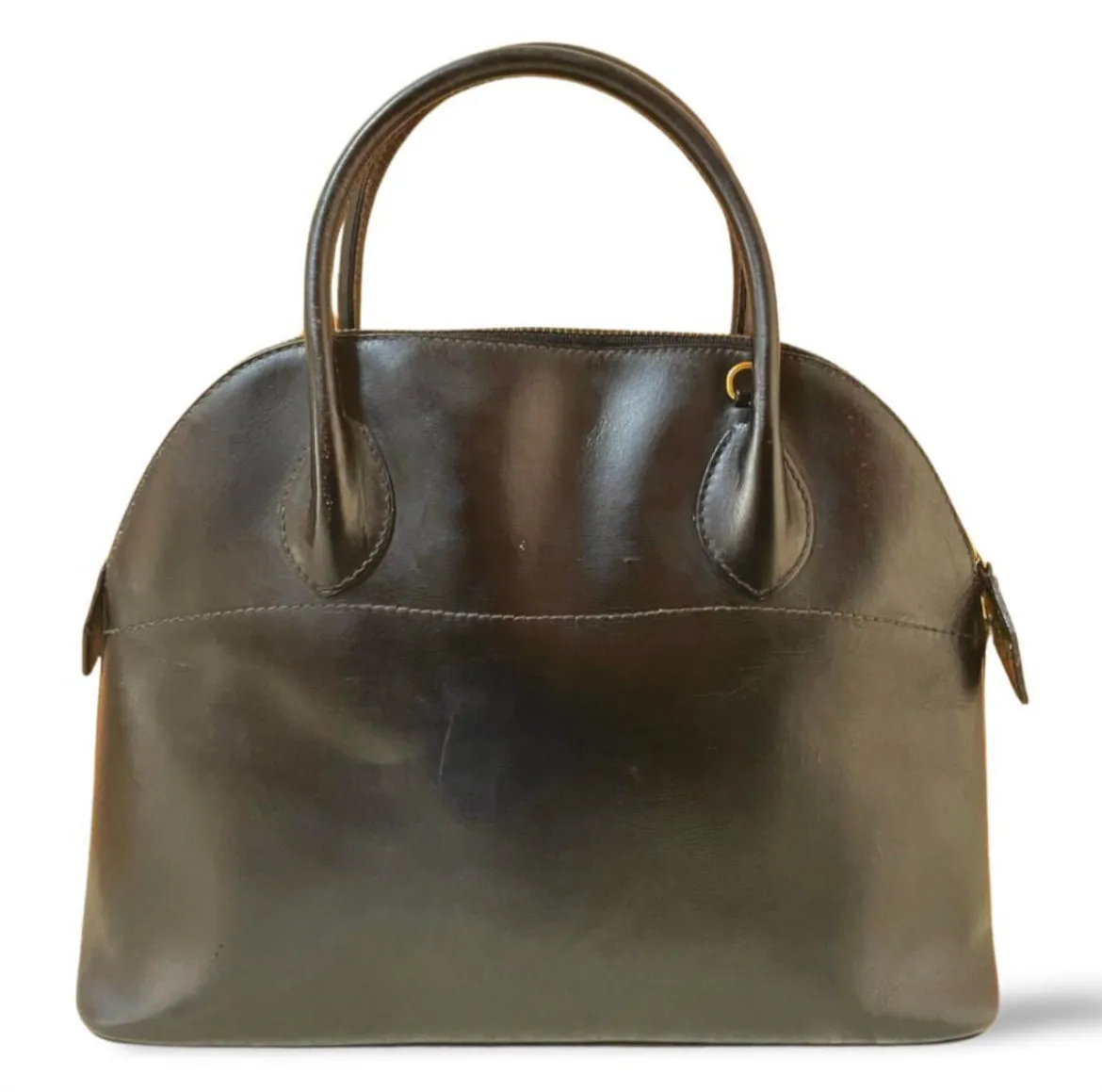 Vintage Roberta di Camerino black leather mini bolide bag with a gold tone logo charm. Classic piece for any occasion. 051227