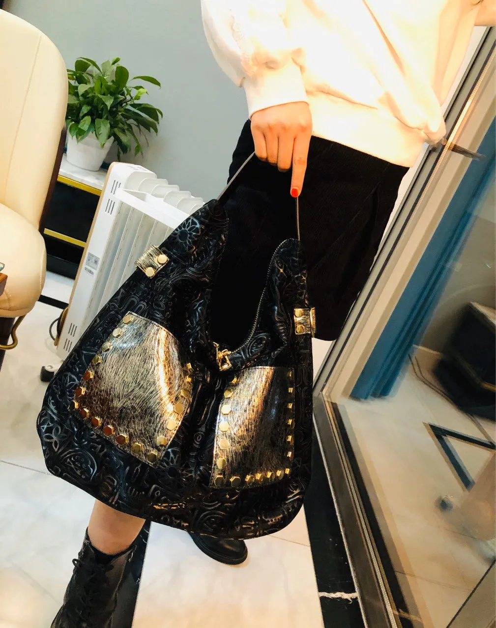 Women Vegan Leather Big Capacity Vest Shape Handbag